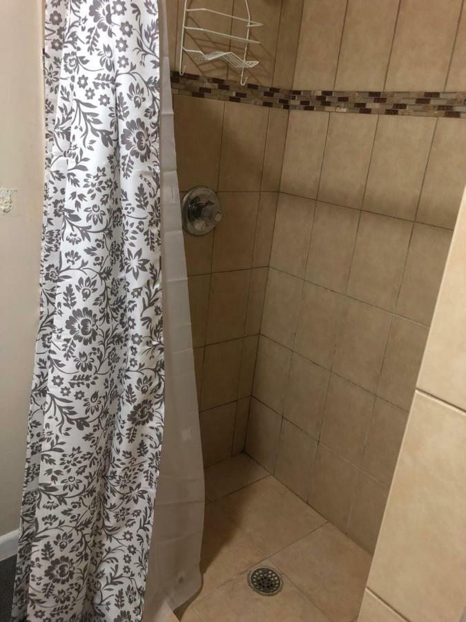 Апартаменти Quiet Cozy Efficiency Голлівуд Екстер'єр фото